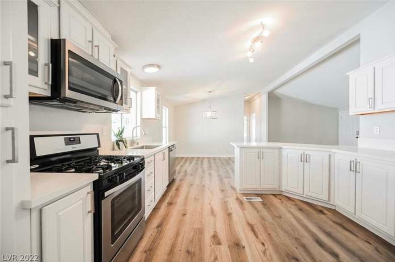 321 Sir William Way #NA - Photo 7 of 14