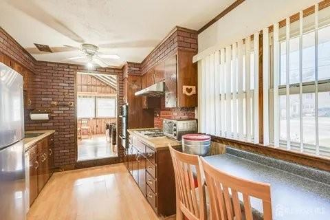9 Haines Ave - Photo 7 of 16
