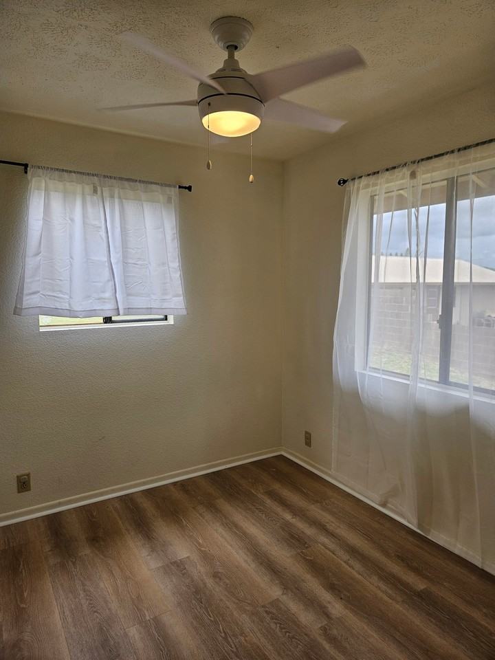 133 Hanalani St - Photo 4 of 8
