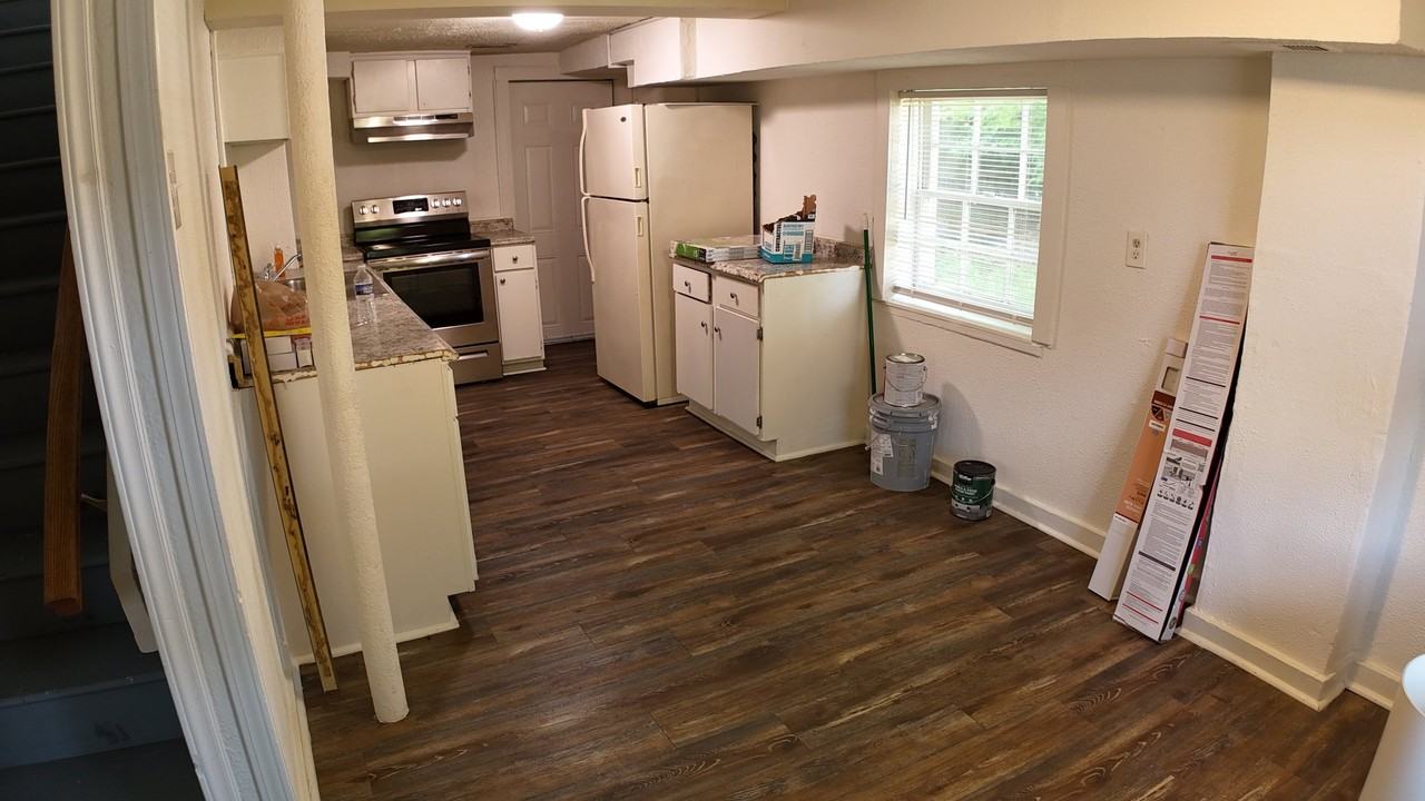 104 Otis St - Photo 3 of 17