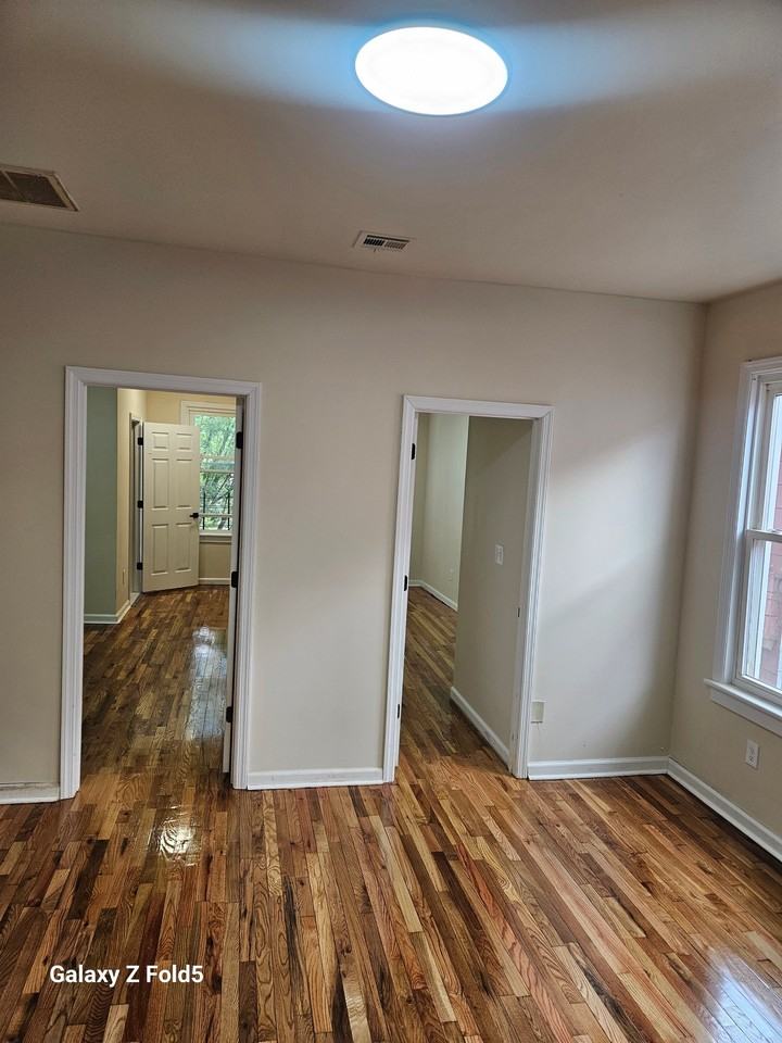 144 Huntington Ter #2L - Photo 2 of 12
