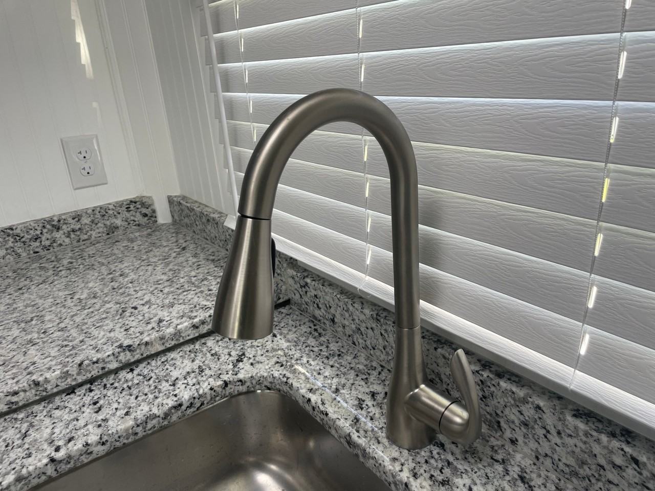 1001 Olive St - Photo 3 of 18