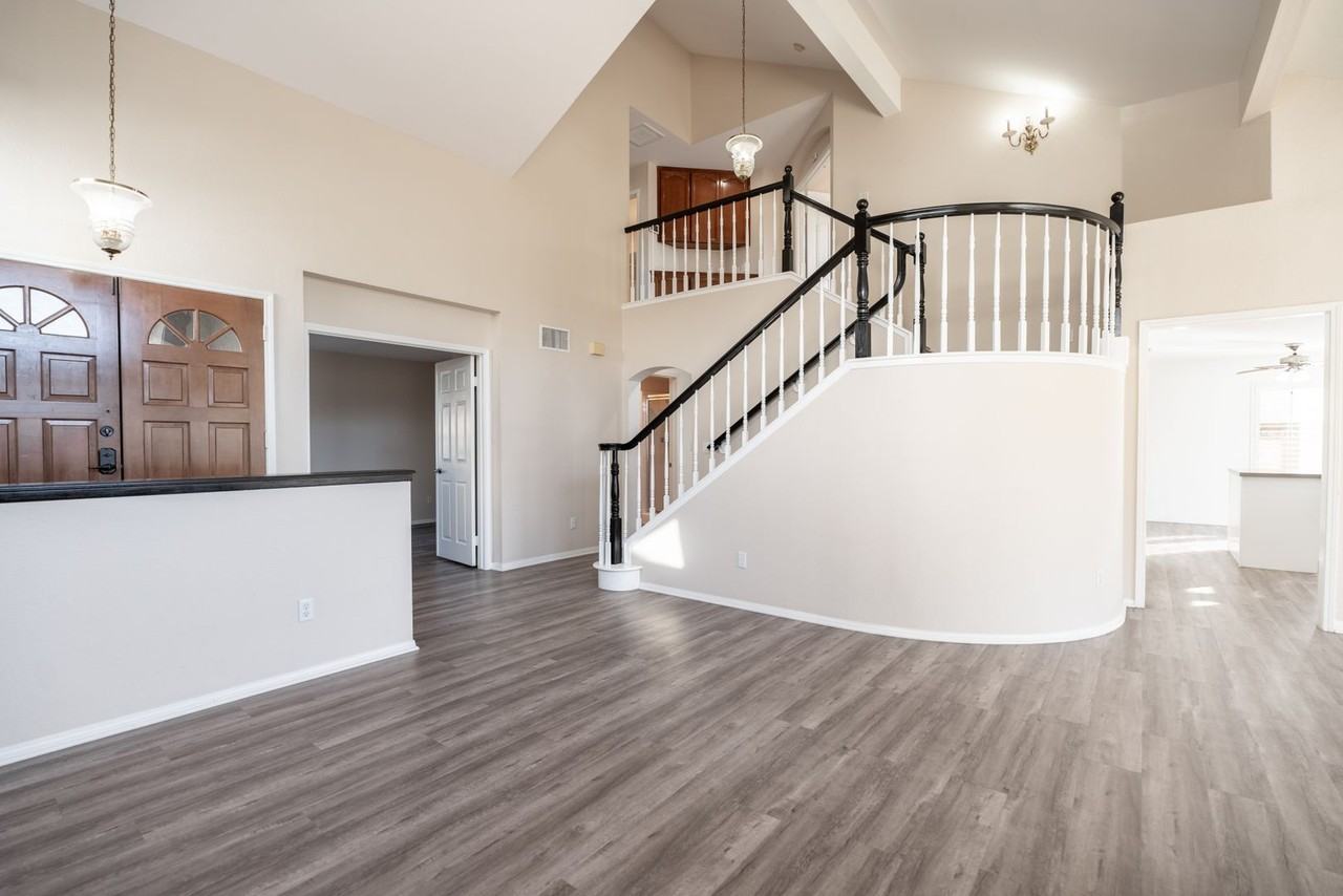 17410 Majestic Cypress Way - Photo 6 of 35