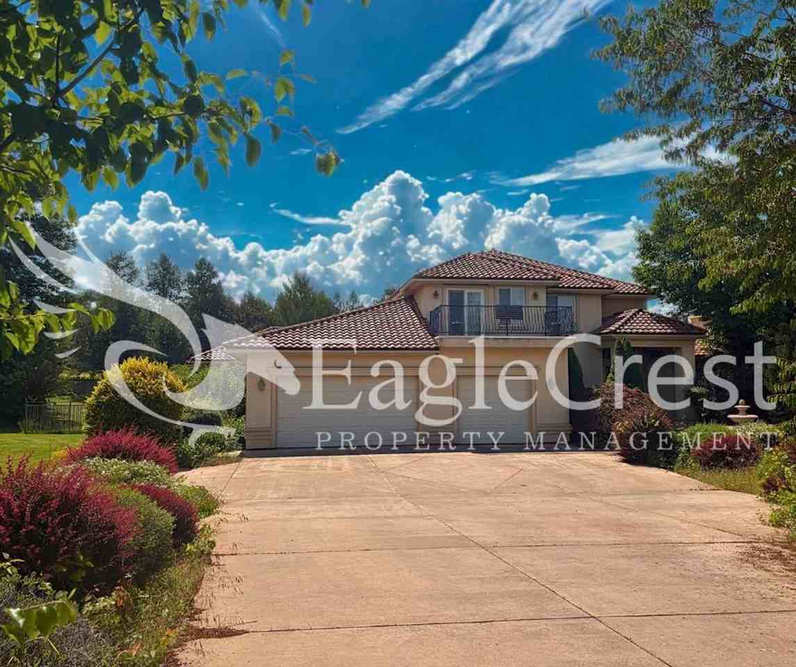 44 Vinehill Dr