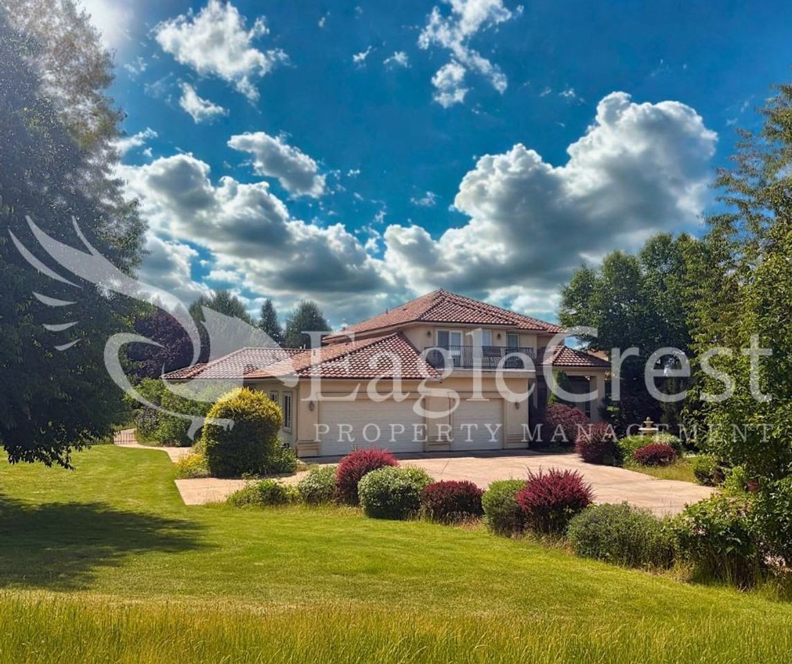 44 Vinehill Dr - Photo 2 of 17