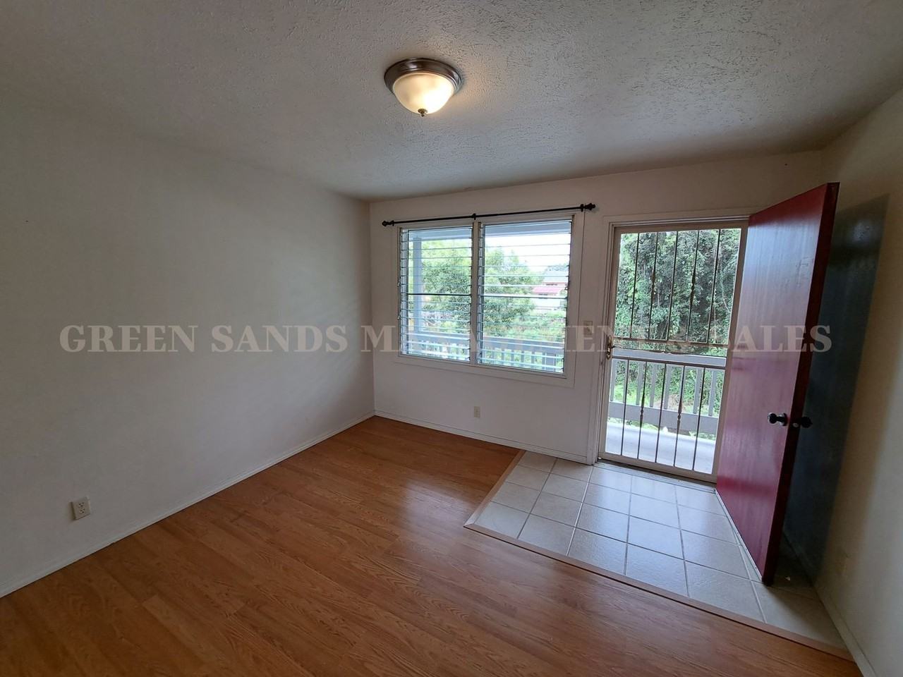 272 Kapiolani St #303 - Photo 3 of 19