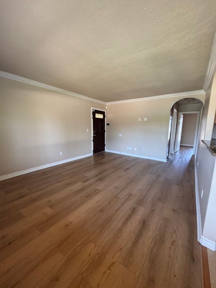 792 Avocado Ave - Photo 6 of 13