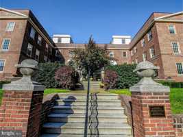 featured image of 709 N Broom St