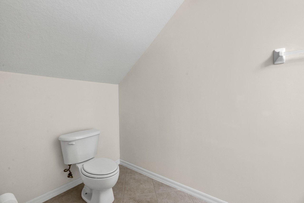 3171 Cottonwood Bnd #1105 - Photo 7 of 39