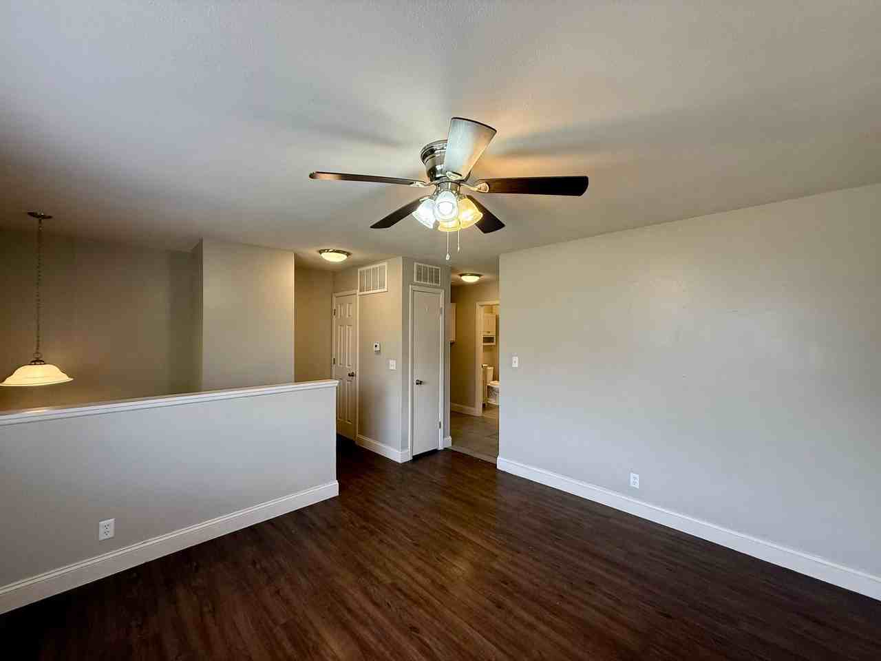 2422 W Savannah St - Photo 5 of 45