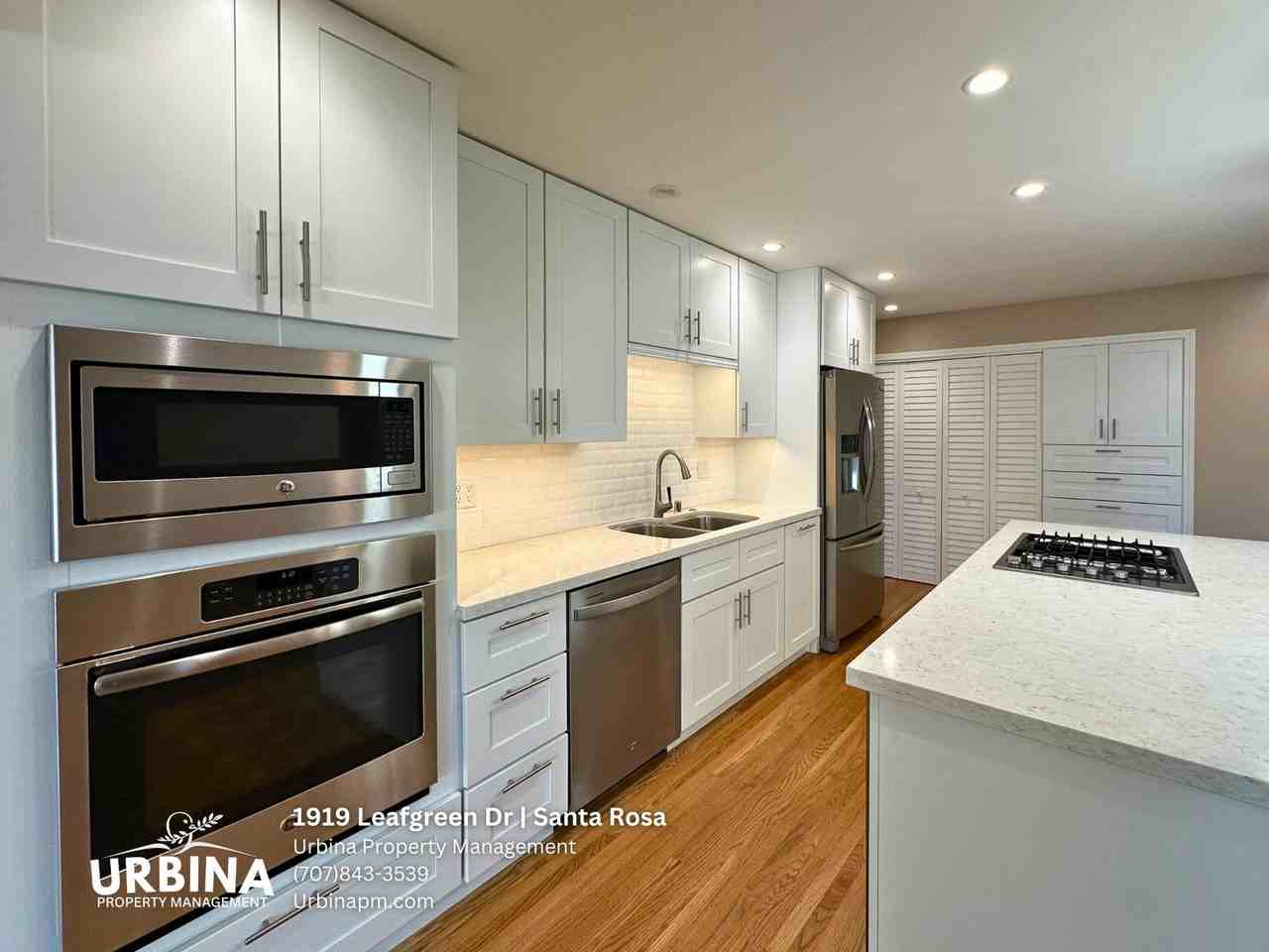 1919 Leafgreen Dr - Photo 6 of 21