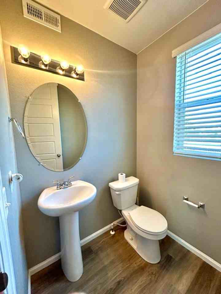 32 N Trussville St - Photo 4 of 26