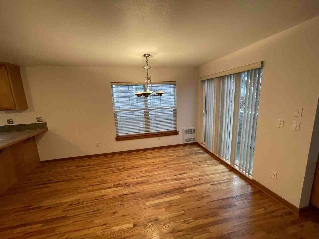 9101 23rd Ave Ne #B - Photo 4 of 23