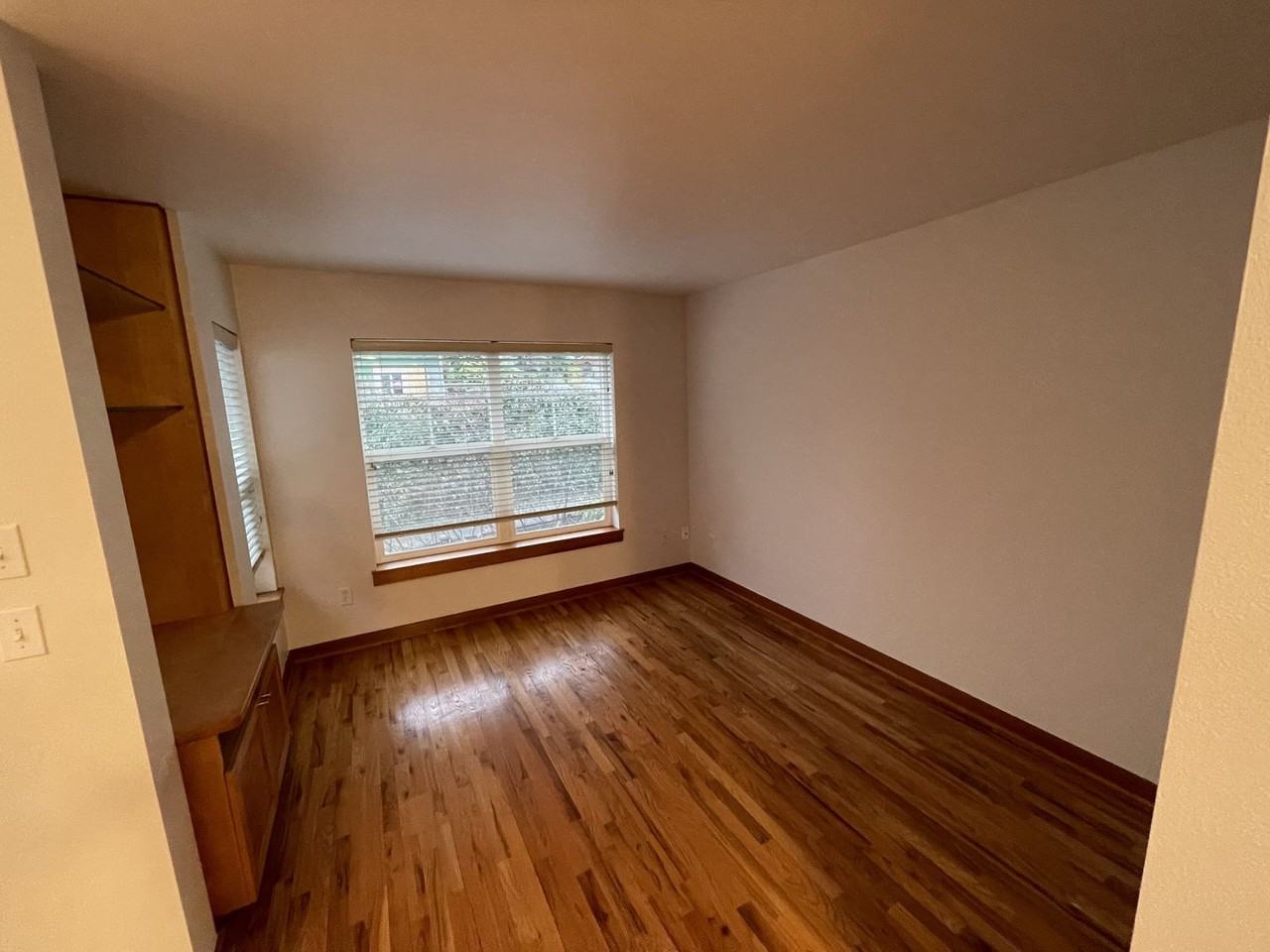 9101 23rd Ave Ne #B - Photo 6 of 23