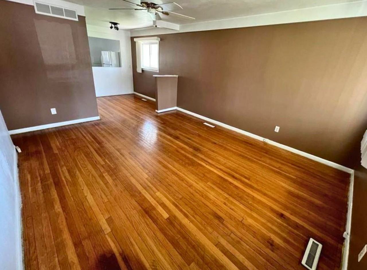 5371 Culver St - Photo 3 of 16