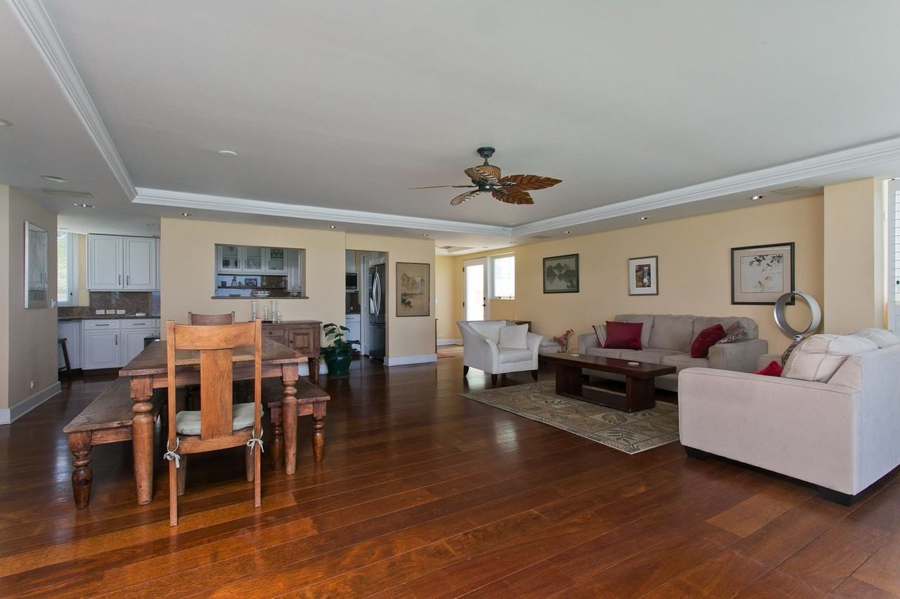 3065 Kalakaua Ave #8 - Photo 6 of 22