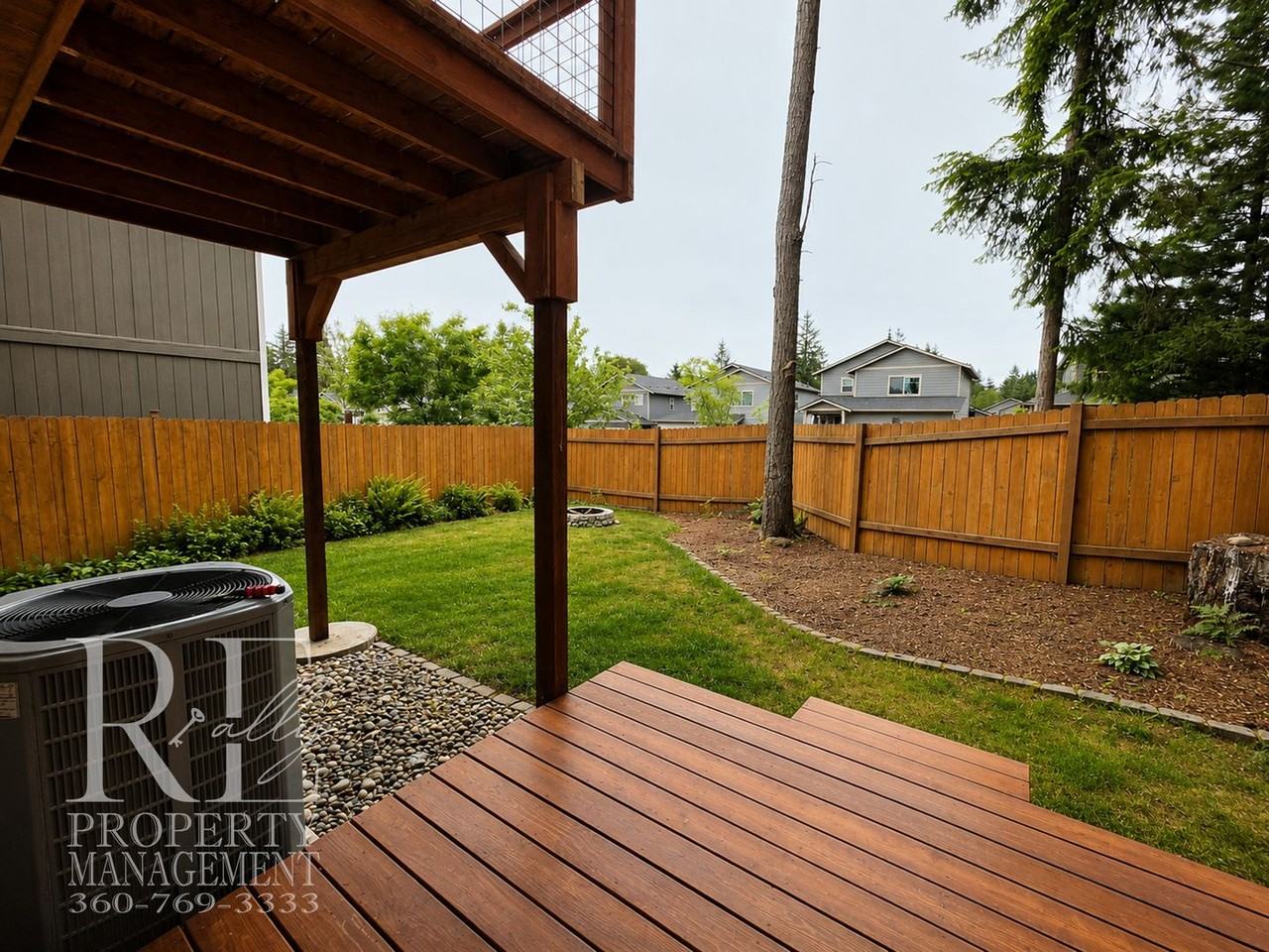 4250 Se Horsehead Way - Photo 3 of 36