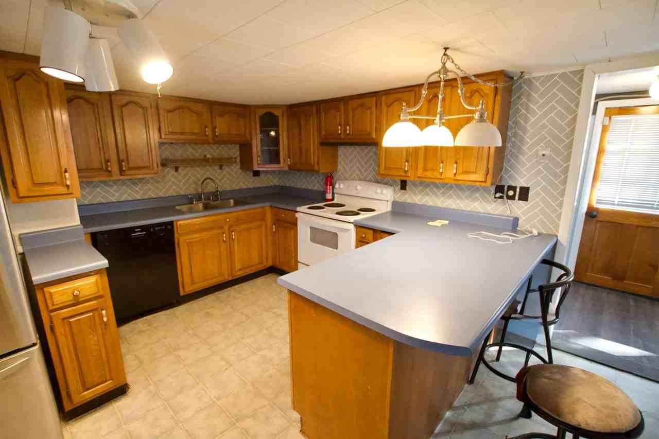 24 Grays Ln - Photo 2 of 15