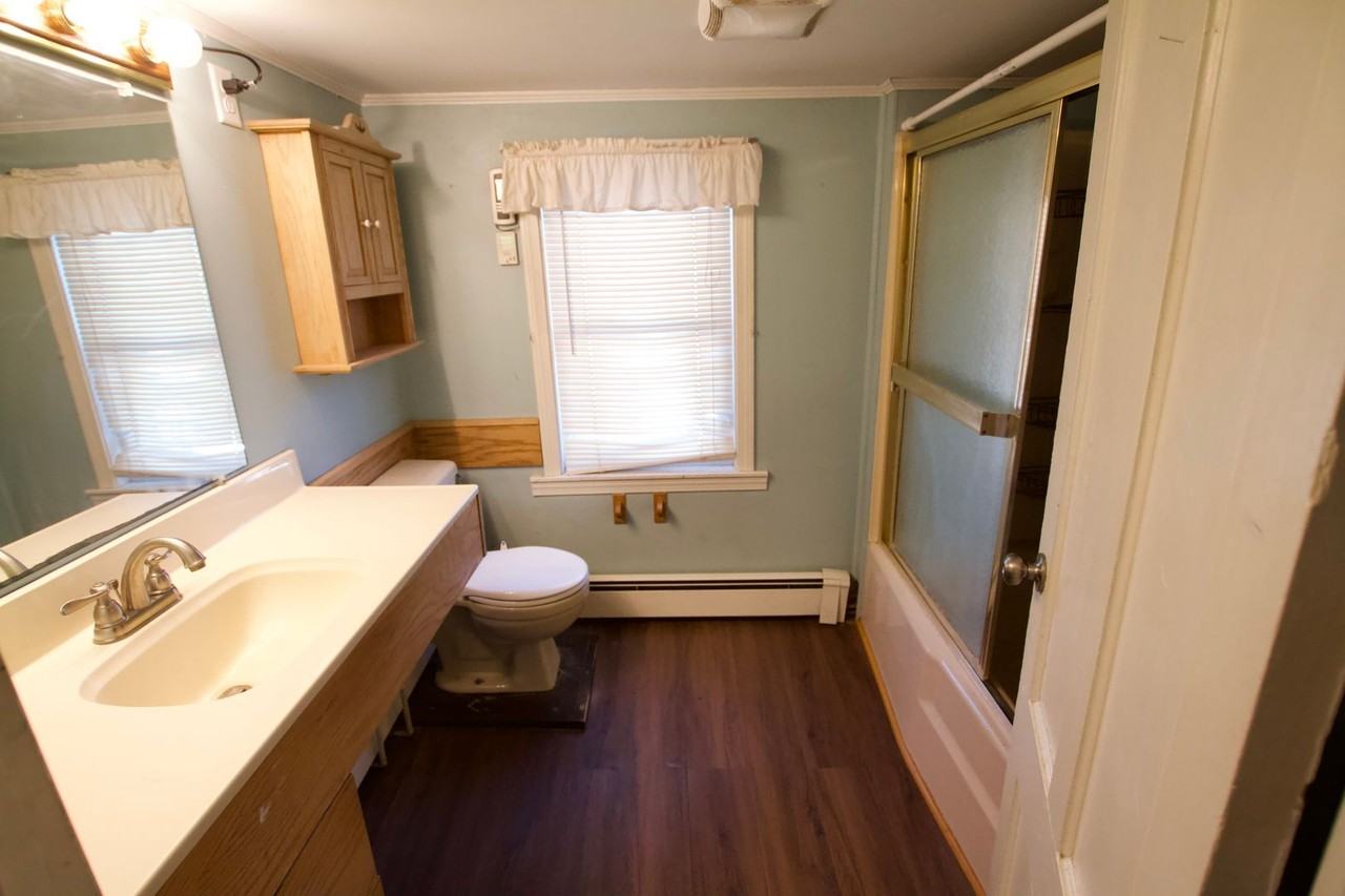 24 Grays Ln - Photo 7 of 15