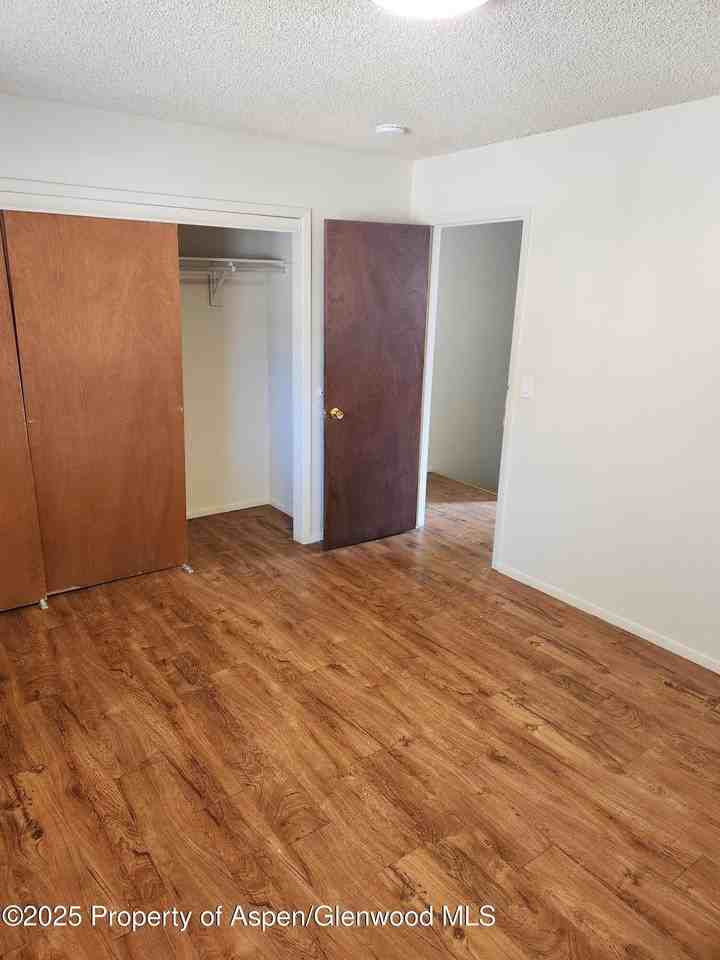 702 Midland Ave #11 - Photo 7 of 7