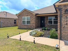 524 Se 7th Pl - Photo 1 of 1