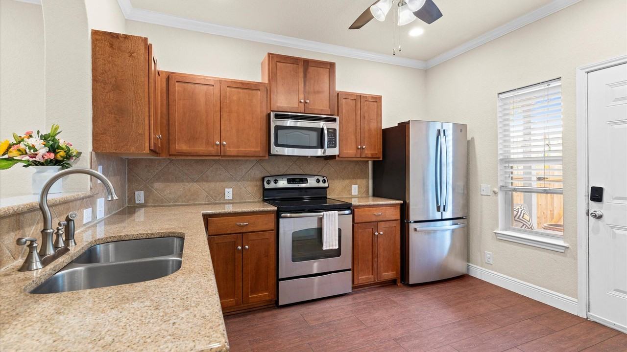 431 S Mesquite St - Photo 7 of 21