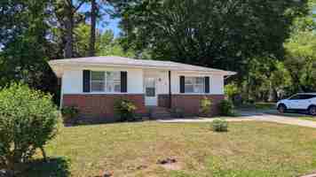 featured image of 711 Herrington Rd