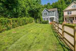 featured image of 700A Eastland Ct
