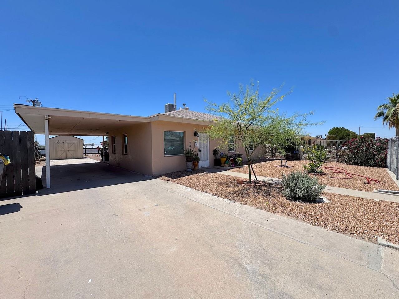 7816 Santa Monica Ct - Photo 2 of 21