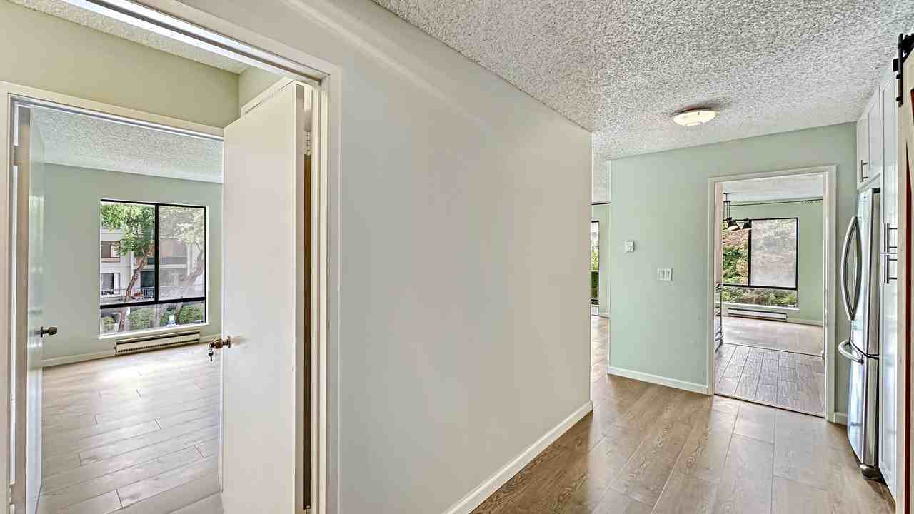 4 Commodore Dr #325 - Photo 2 of 41