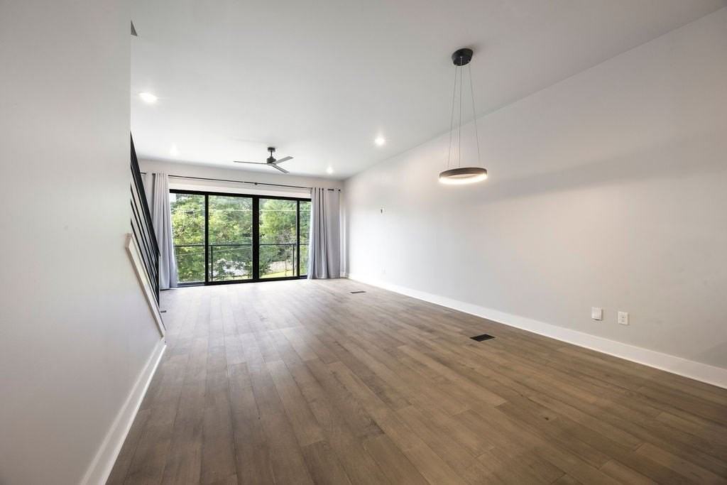 116 E Mountain St #116 - Photo 6 of 29