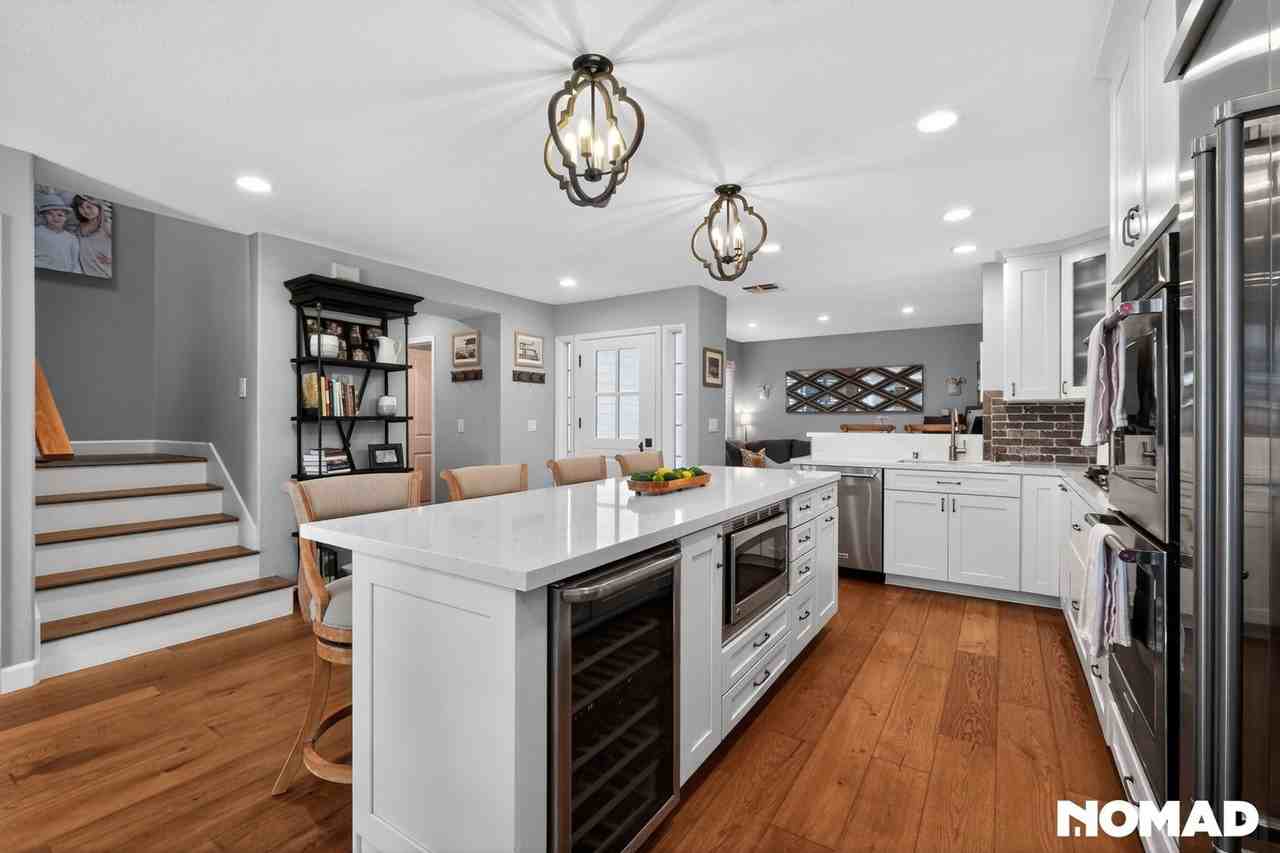 33192 Ocean Rdg - Photo 3 of 21