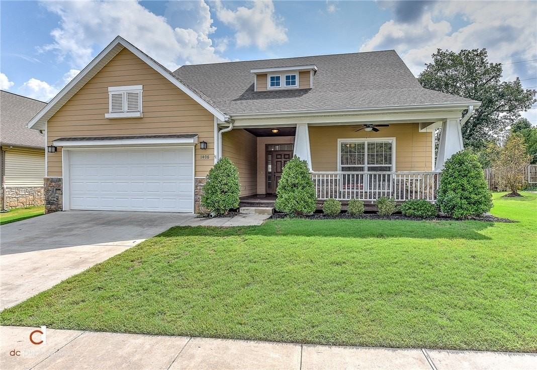 1408 Ne Dysart Woods Ln - Photo 2 of 32