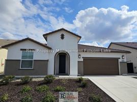 featured image of 590 San Sorrento St