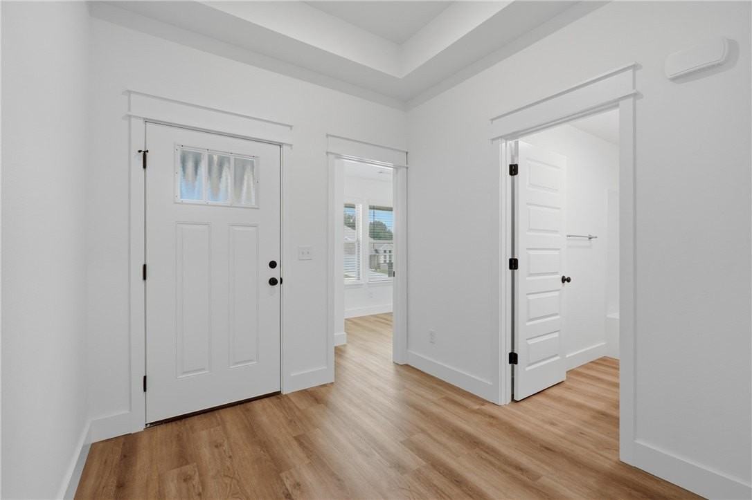 5089 Vista Ave - Photo 4 of 26
