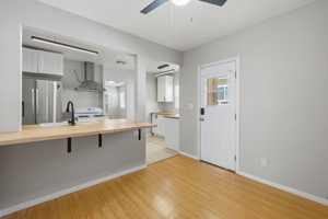 featured image of 10412 Eldora Ave