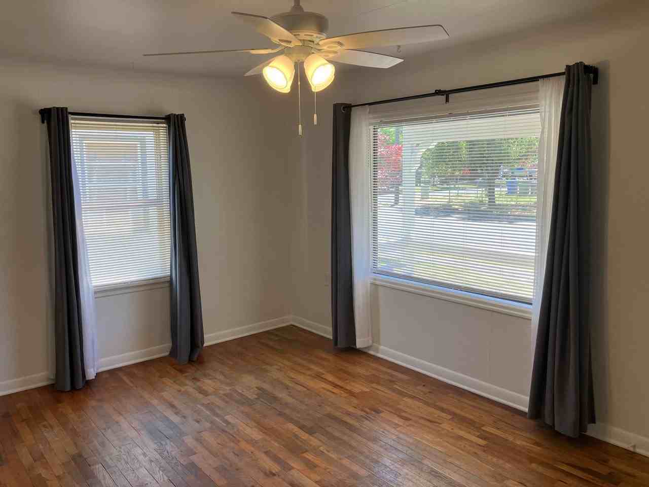 650 Rosemont Ave Nw - Photo 2 of 19