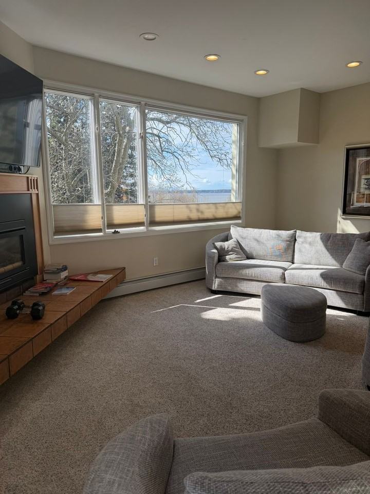 705 O St #D - Photo 4 of 21