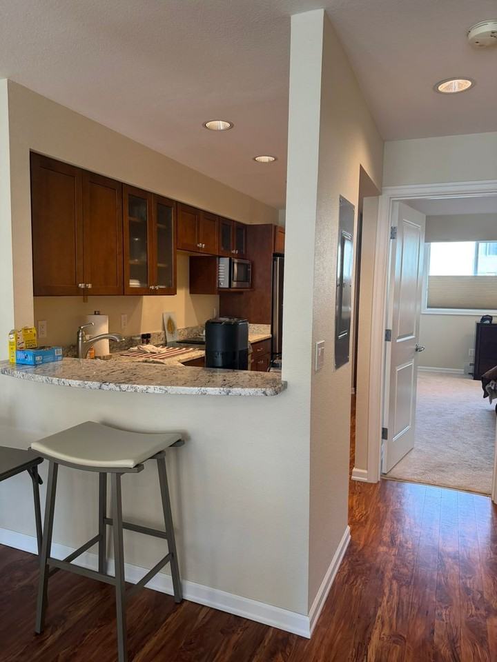 705 O St #D - Photo 6 of 21