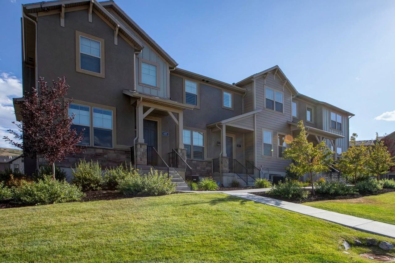 1107 W Wasatch Spring Rd