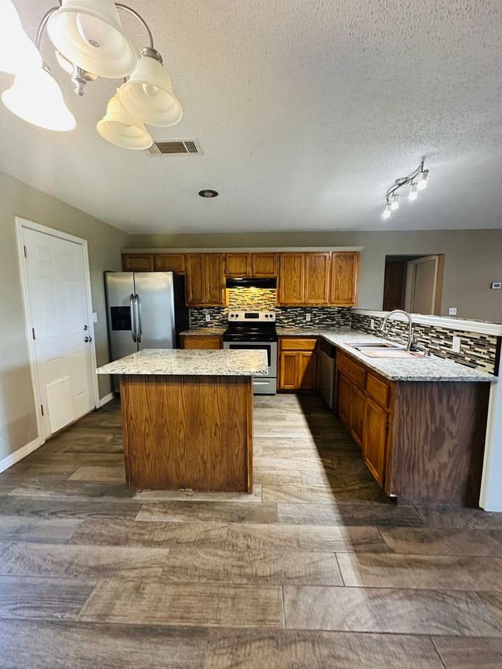 476207 E 1094 Rd - Photo 3 of 23