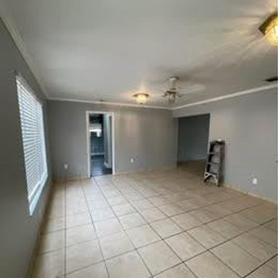 12030 Nw 29th Mnr #12030 - Photo 2 of 13