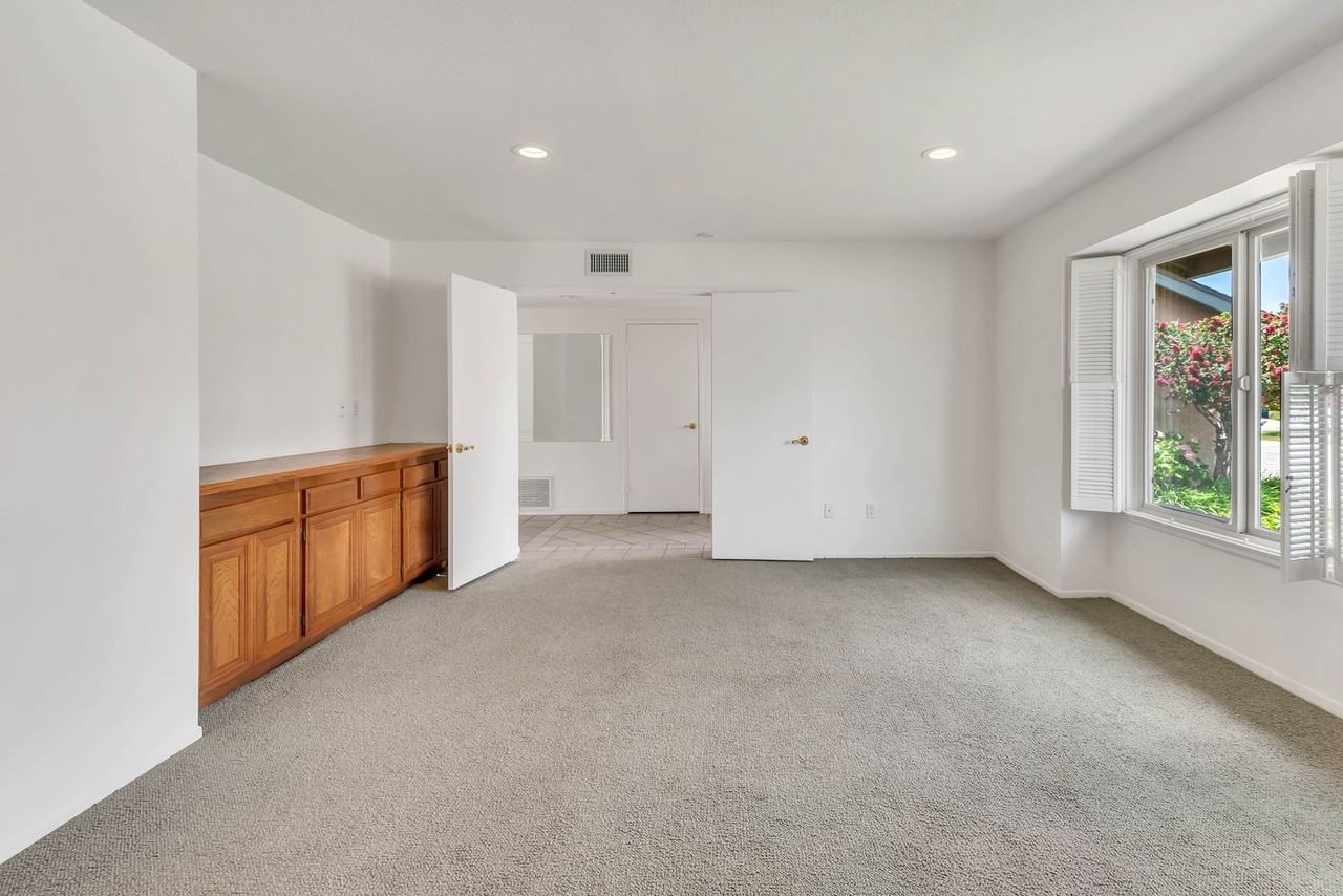 32118 Village 32 - Photo 5 of 18