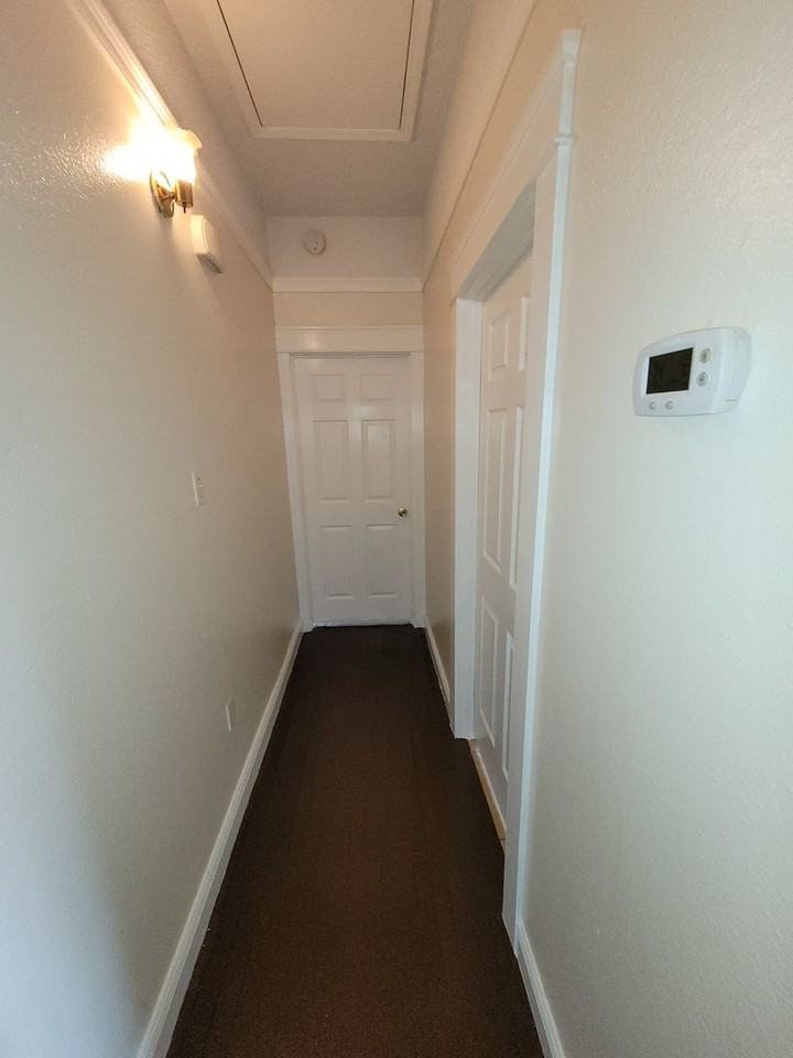 4702 Euphrosine St - Photo 4 of 12