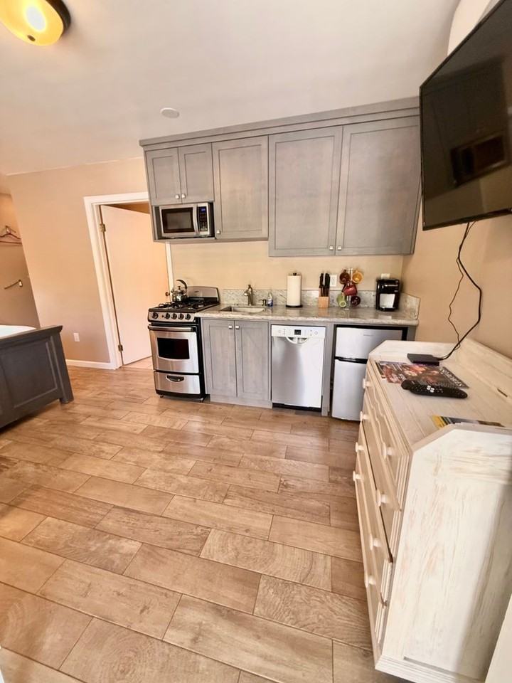 802 802 Vista Grande STUDIO - Photo 3 of 12