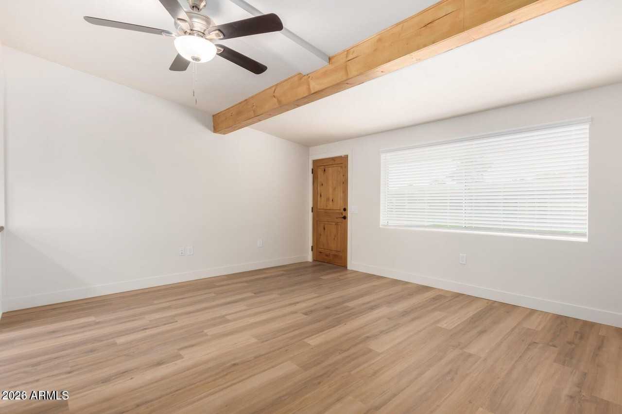 6049 W Laurie Ln #7 - Photo 3 of 16