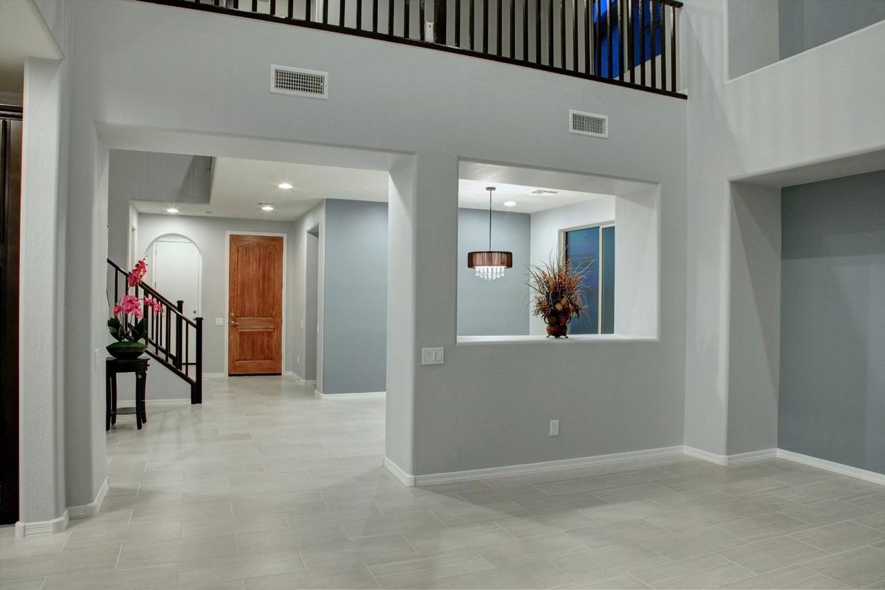 3607 E Salter Dr - Photo 5 of 34