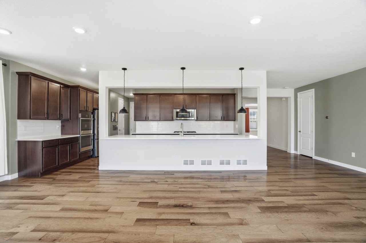 901 Sandstone Cir #1 - Photo 7 of 33