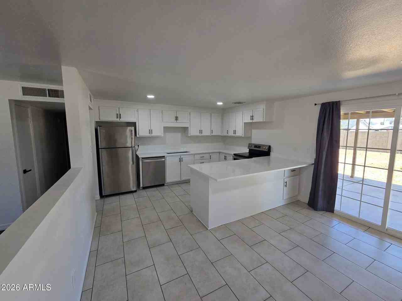 4045 E Willow Ave - Photo 2 of 12