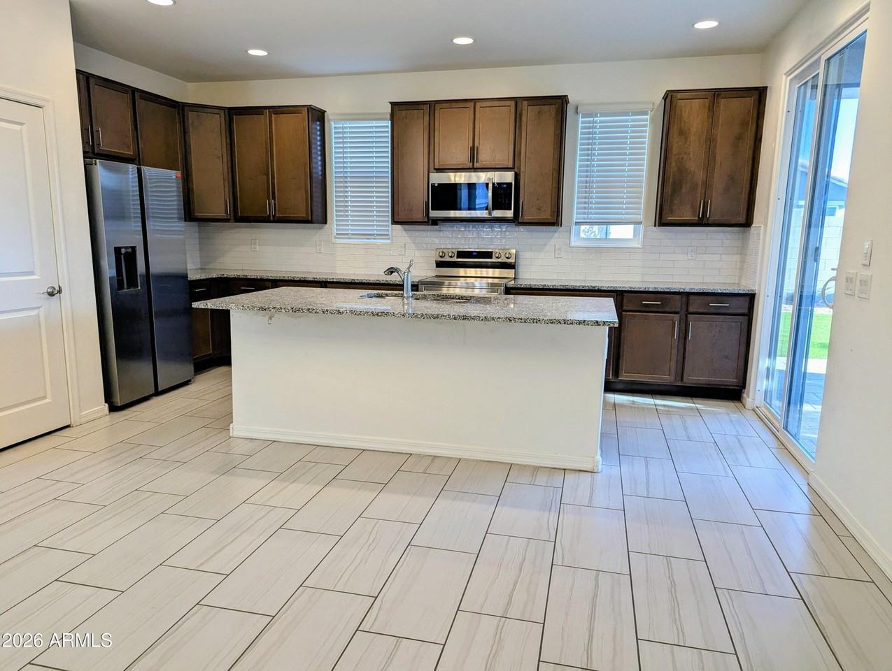 1123 E Westwood Dr - Photo 2 of 19